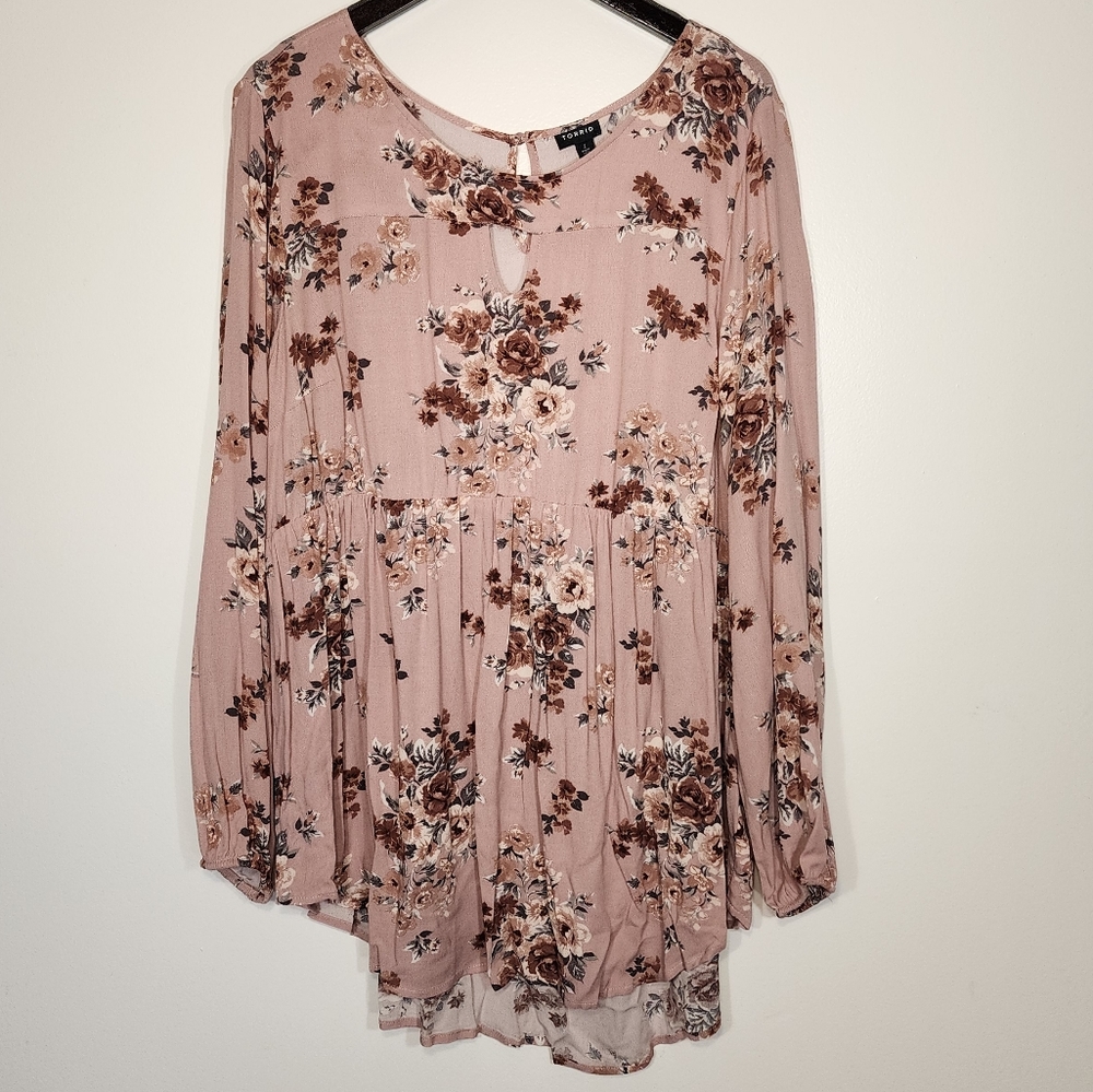 Torrid Babydoll Keyhole Gauze Tunic Top size 2